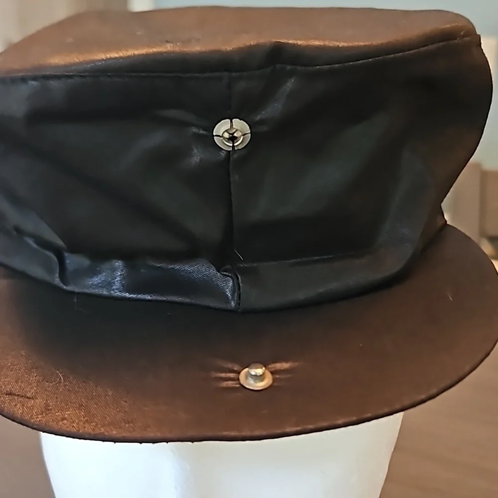 Vintage newsboy cap